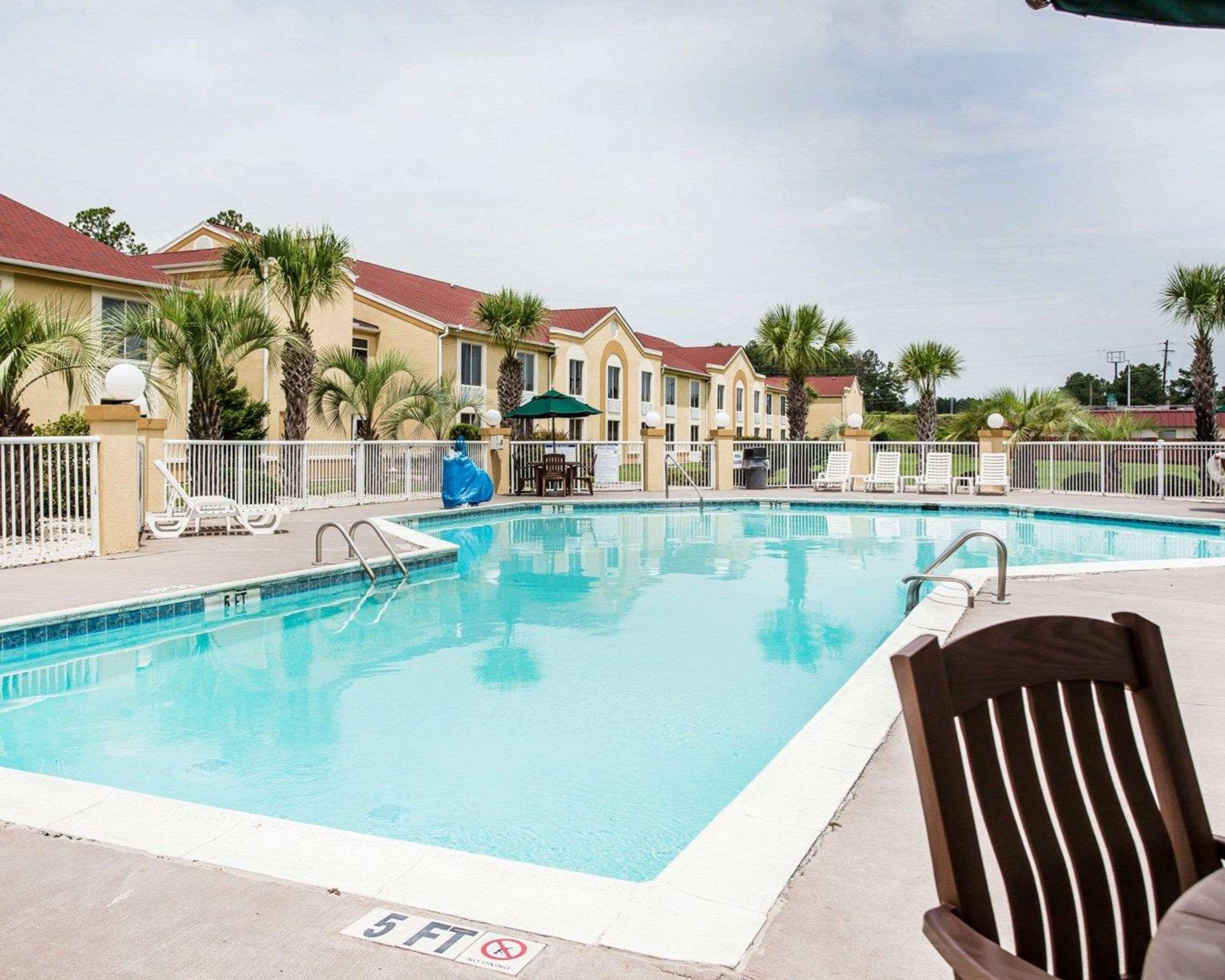Comfort Inn & Suites Walterboro I-95 Ngoại thất bức ảnh