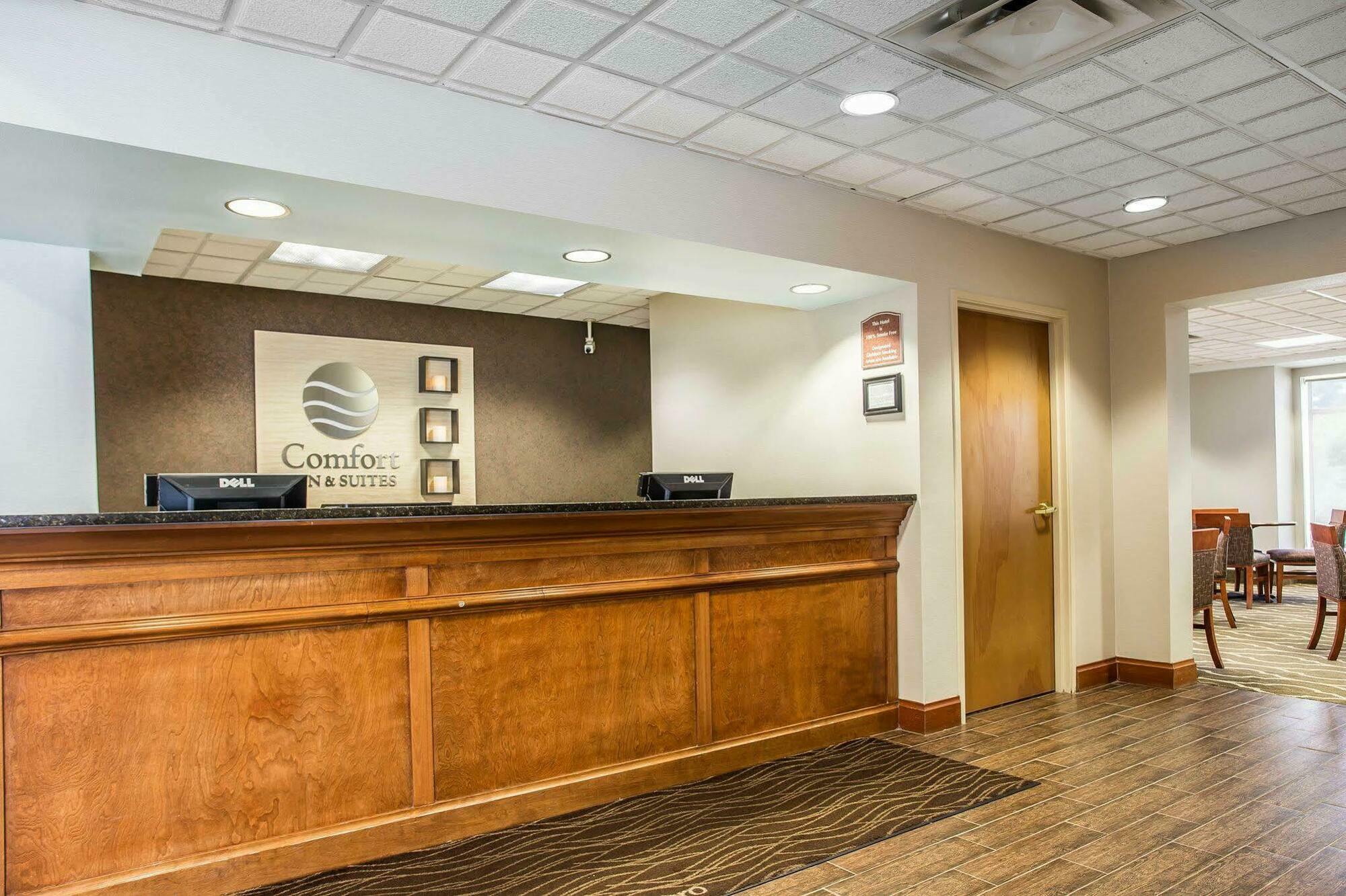 Comfort Inn & Suites Walterboro I-95 Ngoại thất bức ảnh