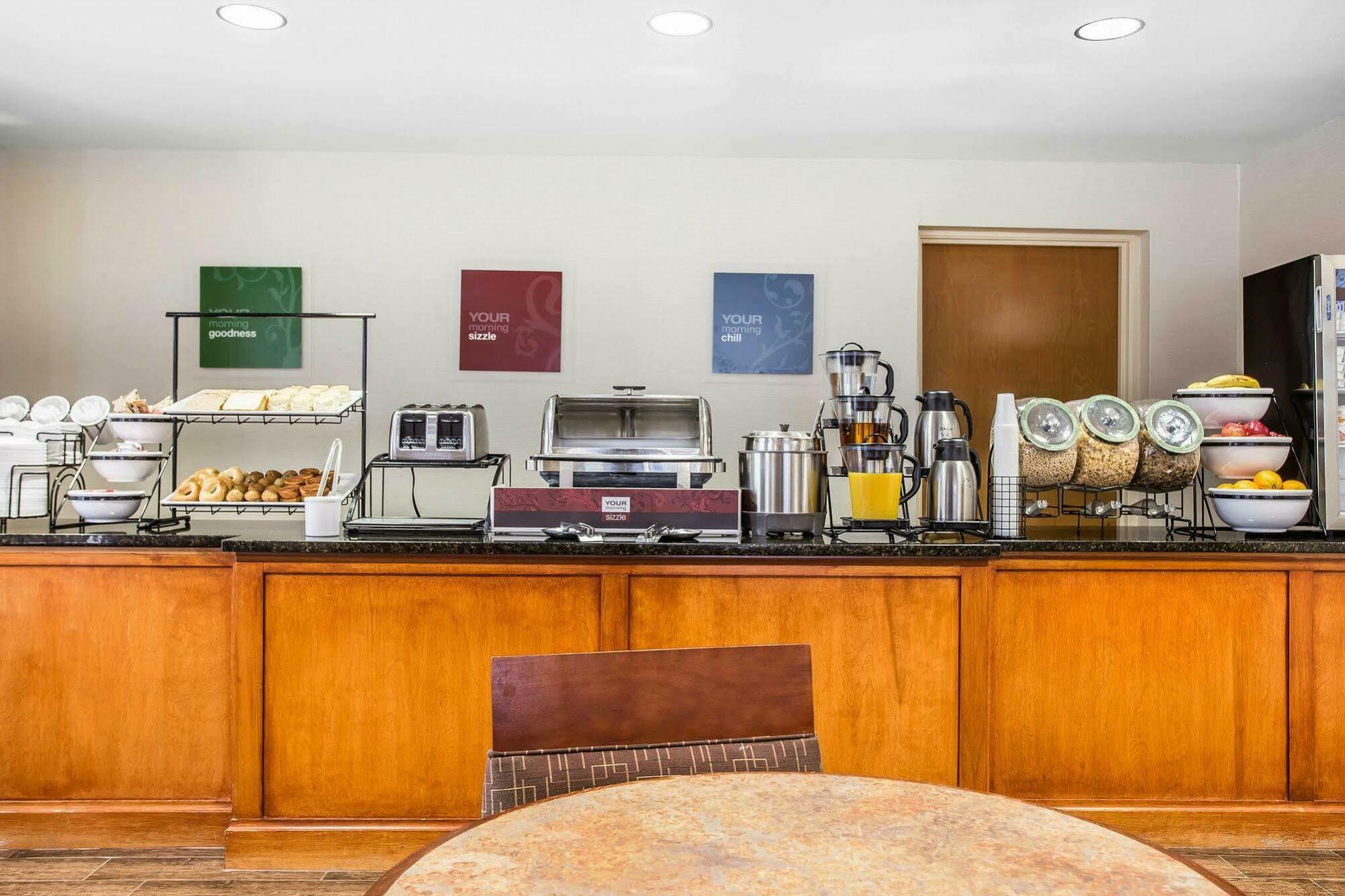 Comfort Inn & Suites Walterboro I-95 Ngoại thất bức ảnh